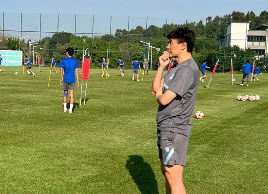 亚洲欧美日产综合在线网