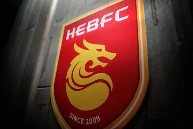 小情侣高清国产在线播放