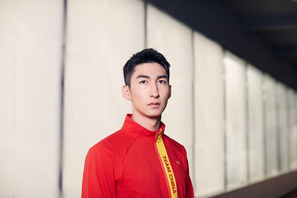 阳光下的女孩