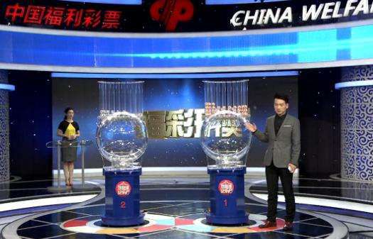 亚洲一女与4个黑人4p
